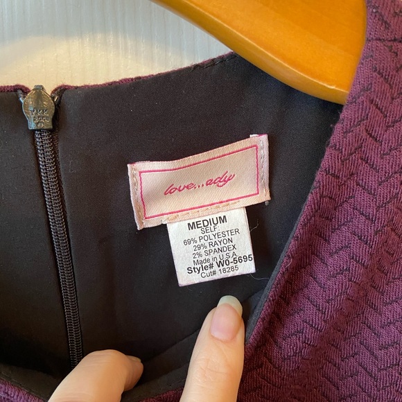 Love...Addy Textured Sleeveless shift dress - Picture 4 of 5